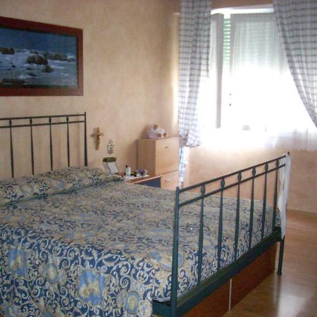 Appartamento Al Mare Di 벤티밀리아 외부 사진